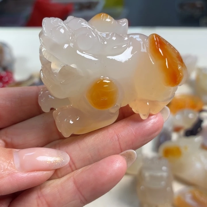 钱***福玛瑙/玉髓未镶嵌吊坠(不含链)
