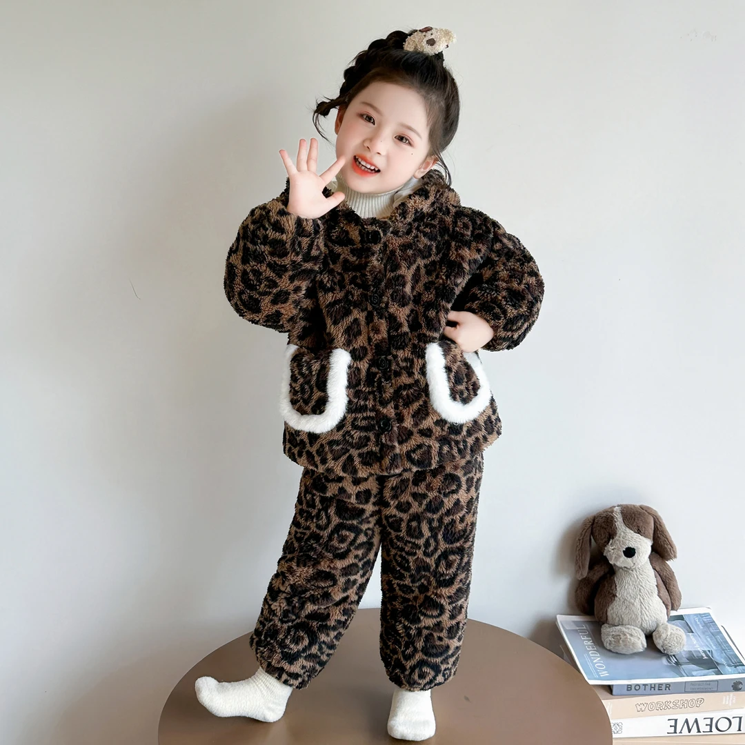 女童冬装睡衣法兰绒儿童双层加厚家居服套装女宝宝加绒保暖两件套