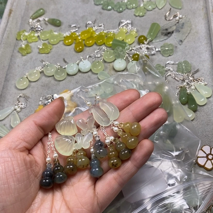 【闪购商品】蛇纹石玉挂件耳饰耳环项链未镶嵌小*?