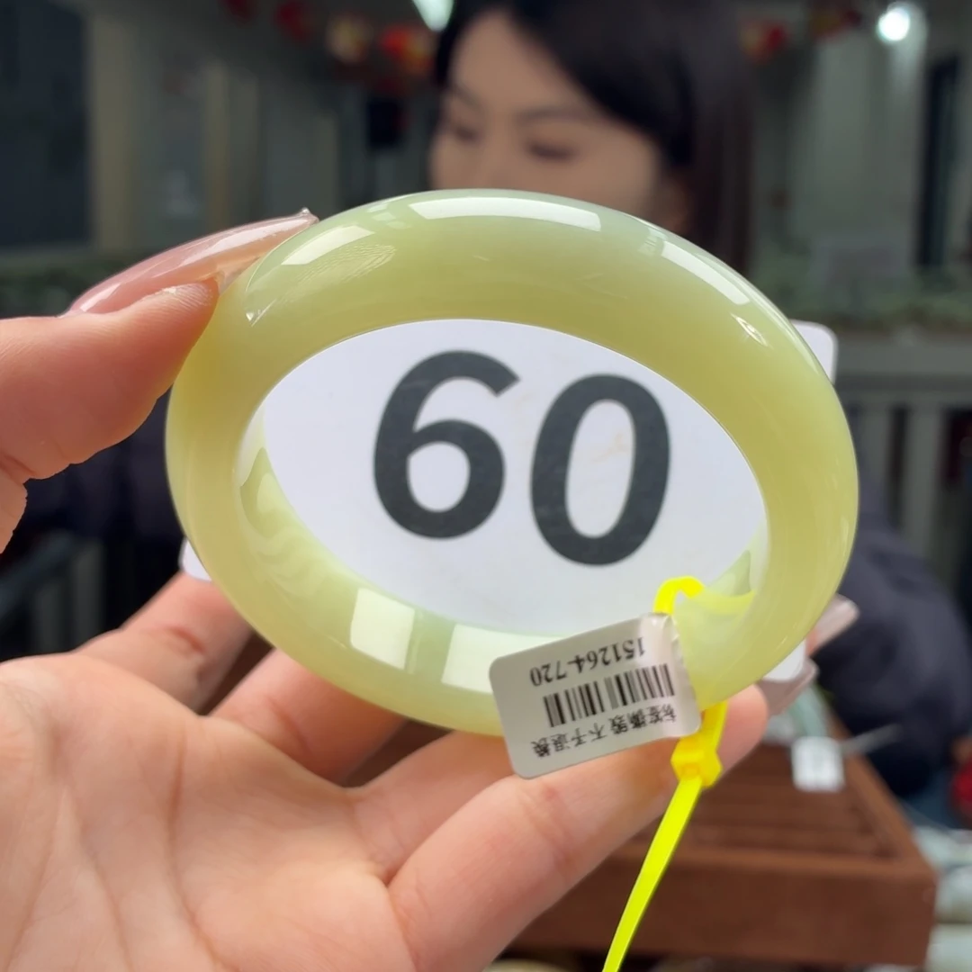 和田玉未镶嵌手镯59 60