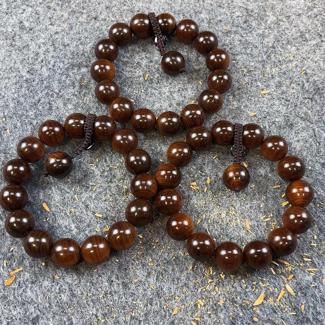 崖柏太行崖柏崖窝黑金舍利骨1.5