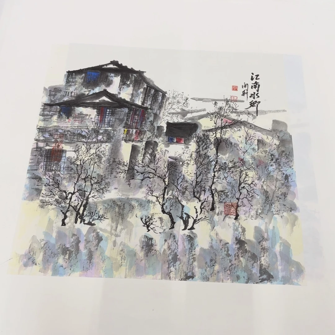 国画花鸟等多种鸟类的栖息