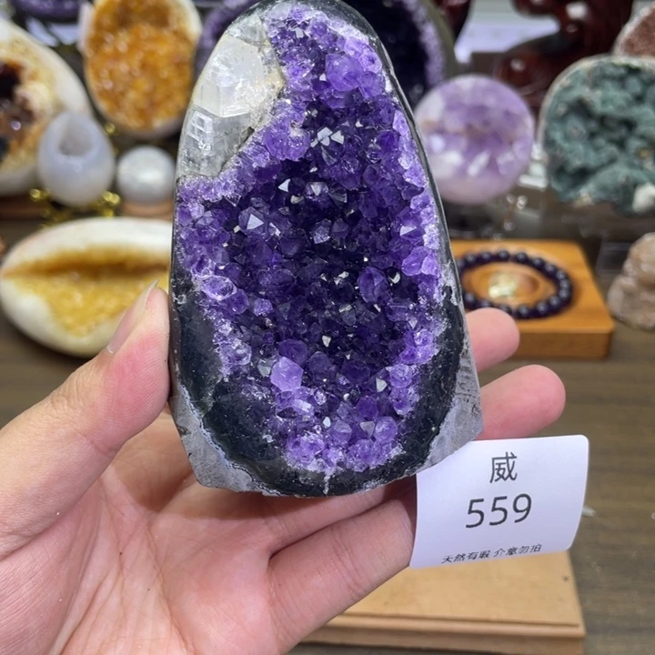 未镶嵌珠宝半成品水晶