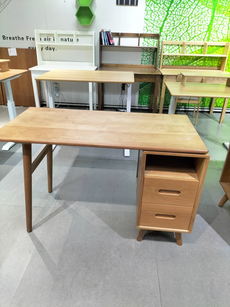 尾货清仓樱桃木120*60桌子微瑕疵介意慎拍