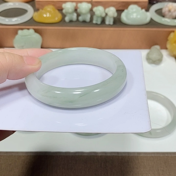 石英质玉手镯未镶嵌用****好