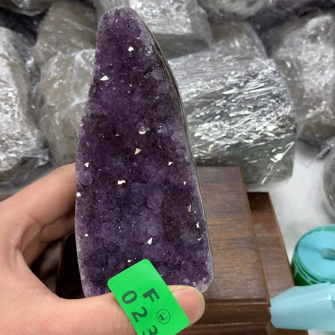 紫晶大型摆件（非配饰）未镶嵌