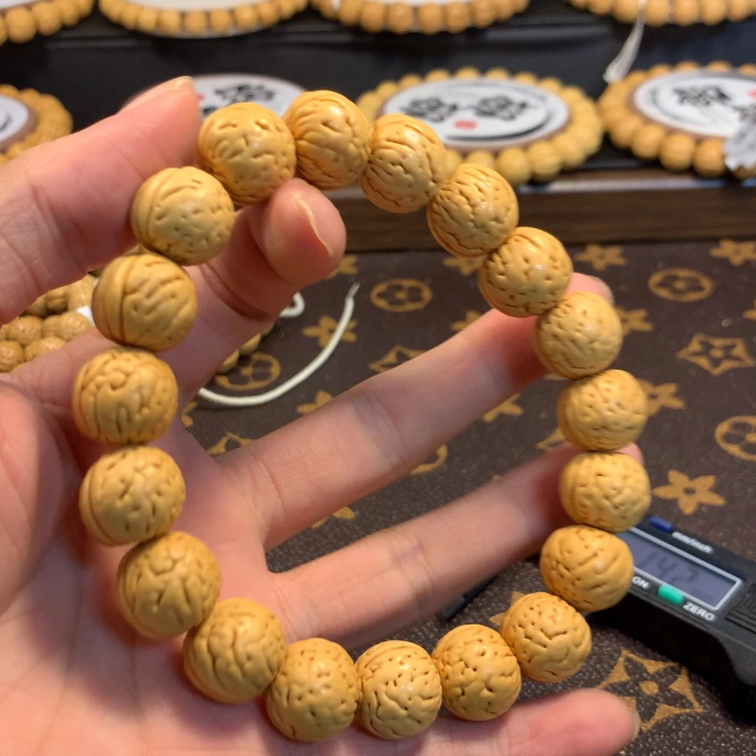 14金丹精品桃核手啊