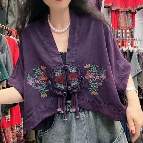 刺绣招财猫牛仔斗篷紫色