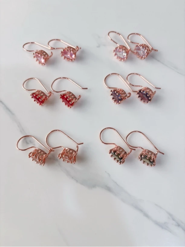铜合金合成锆石耳饰 012长挂钩多爪小款椭圆形新款韩版耳环饰品