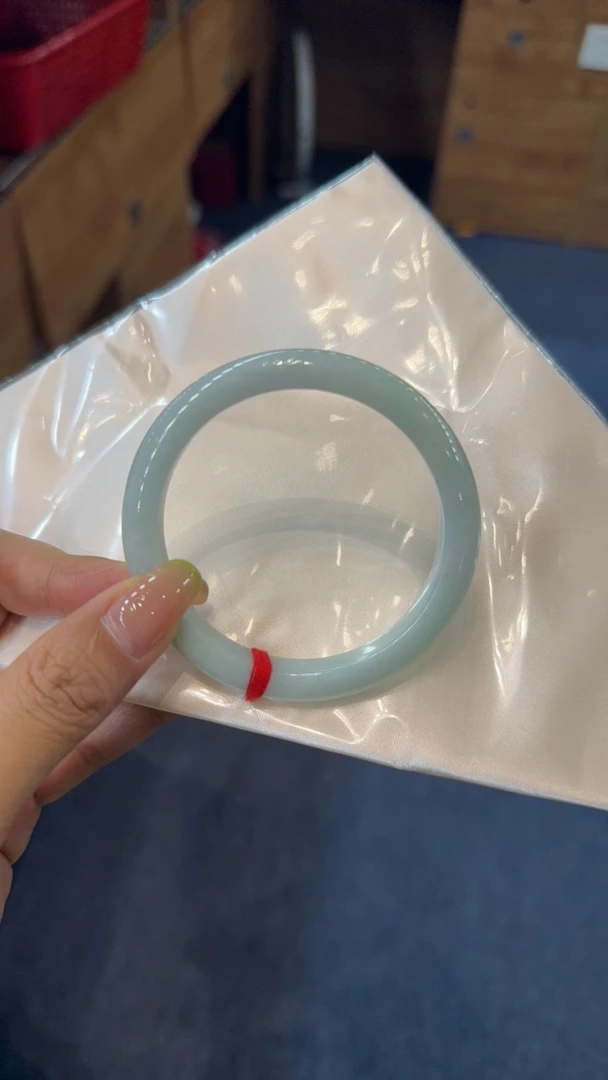 纯天然缅甸A货翡翠平安镯