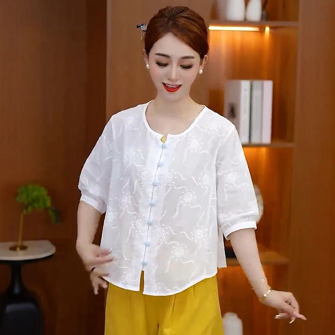 2025夏季新款小众百搭圆领白色七分袖衬衫上衣设计感薄款短袖小衫