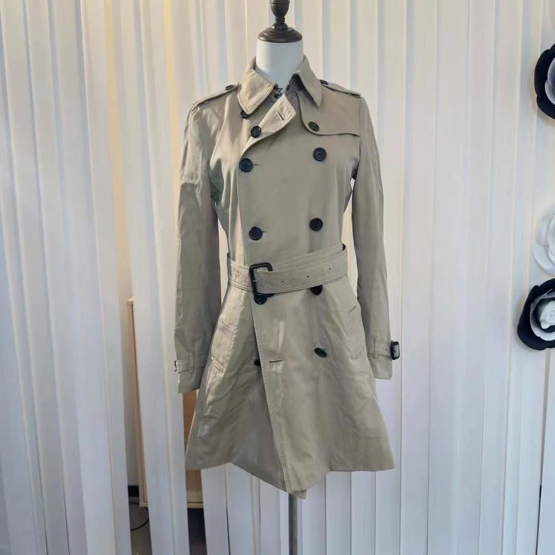 99新 BURBERRY/博柏利 海囤J/巴宝莉上衣/UK8码94/XQ79433