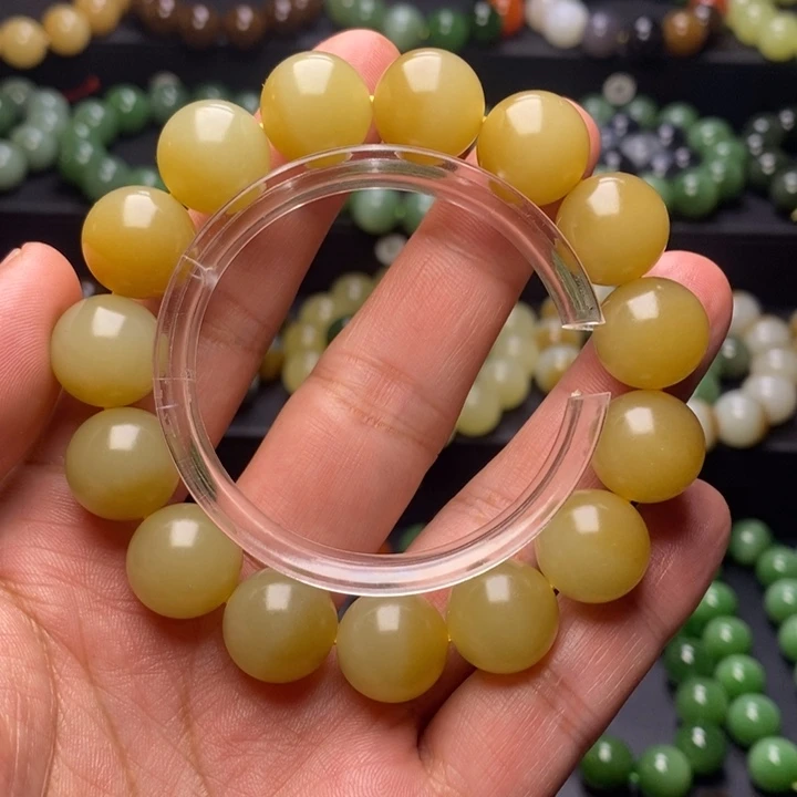 和田玉未镶嵌手串