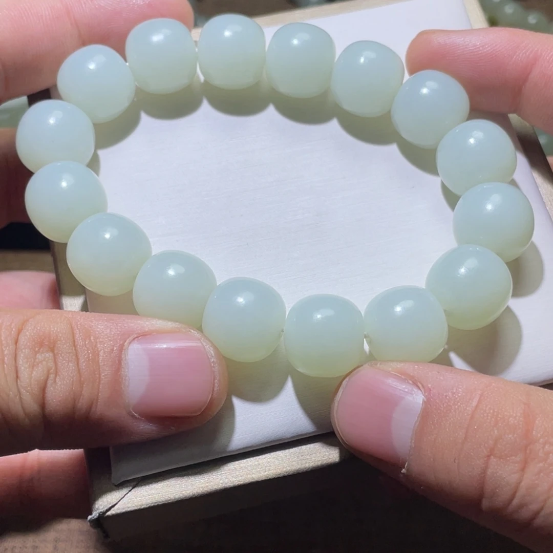 未镶嵌手链和田玉