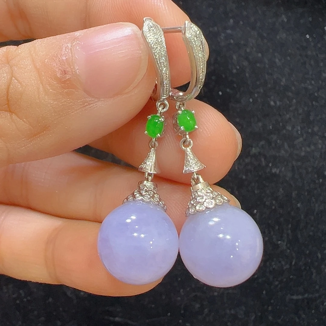 18K金镶嵌翡翠耳饰