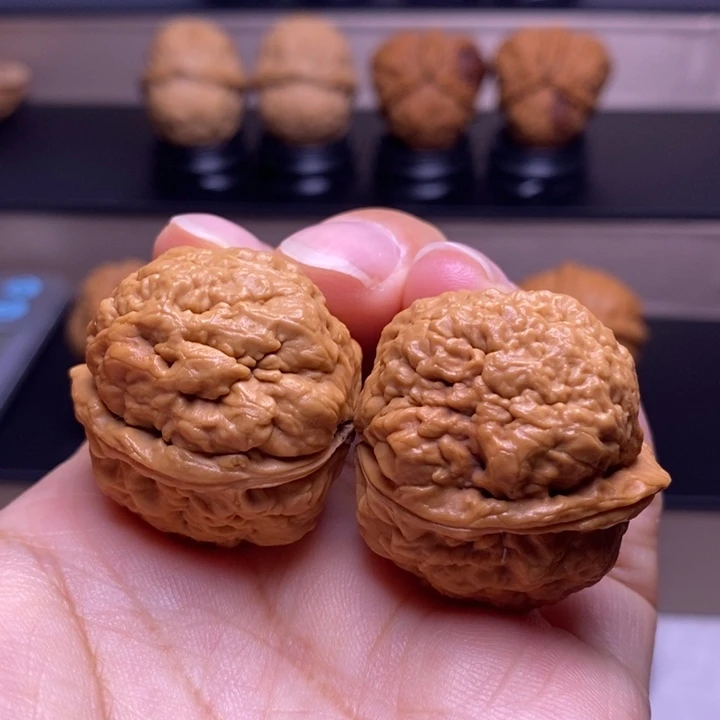 把件文玩核桃凤眼舍利71
