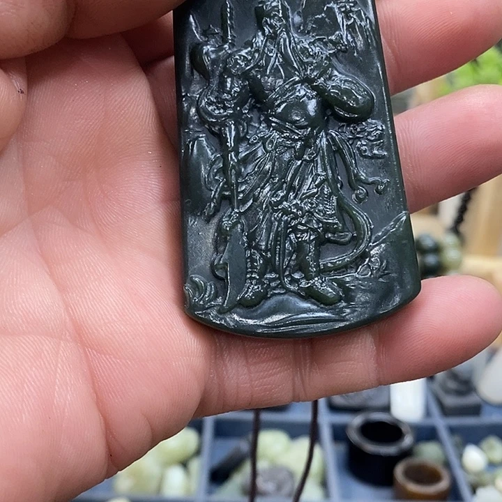 和田玉（糖玉）未镶嵌颈饰