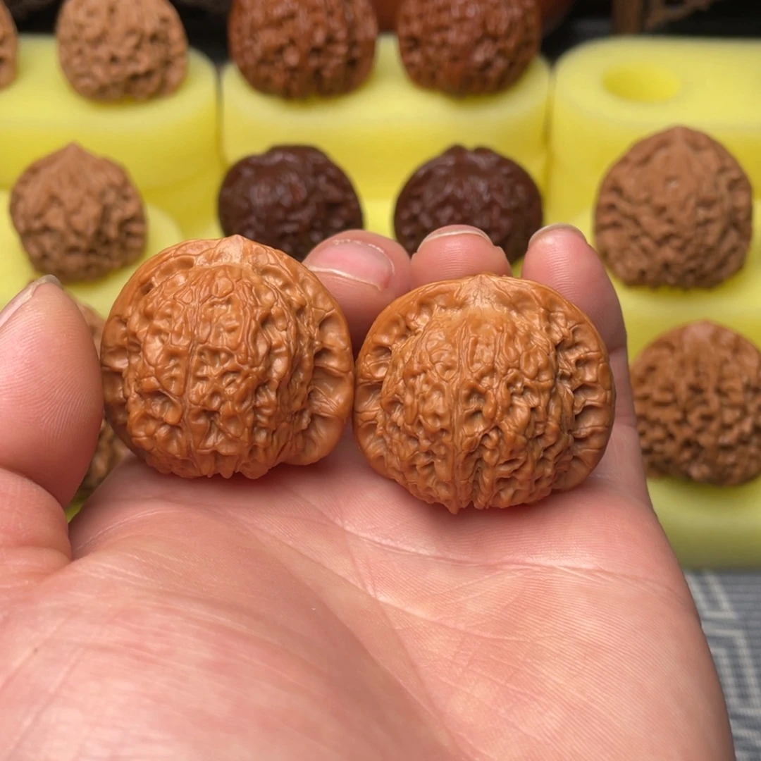 文玩核桃把件37+全品血麒麟编号761