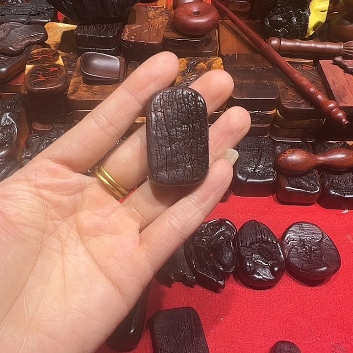 枣木诠***。直播间默认截图