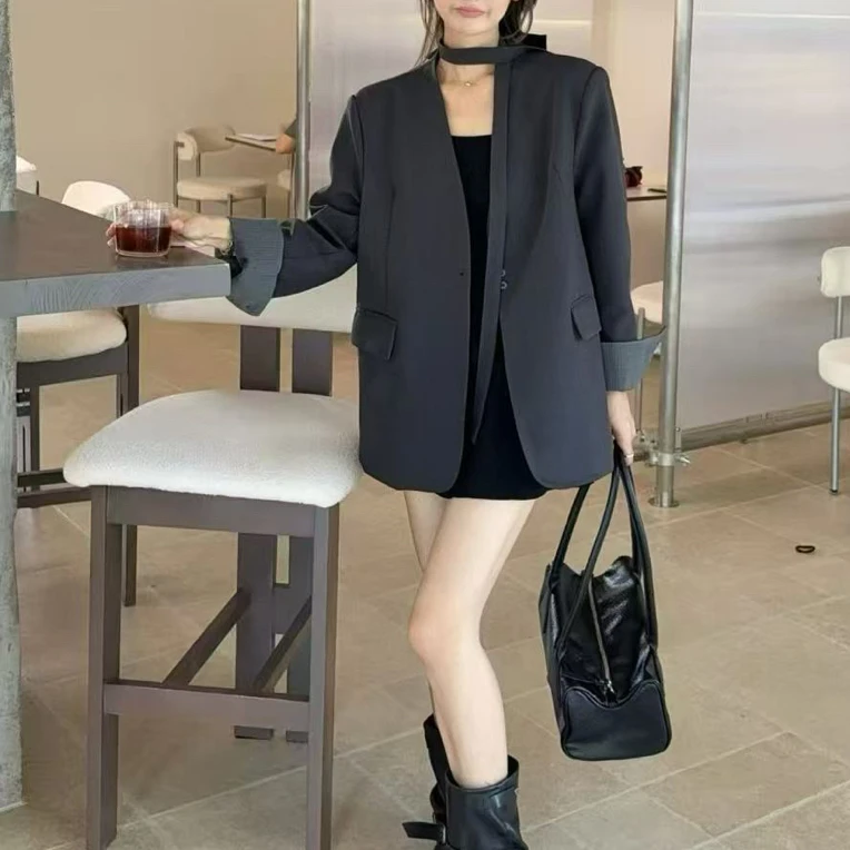 7706新款时尚秋冬季西装外套(衣长70左右）