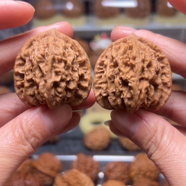 把件文玩核桃福利对 虎头39