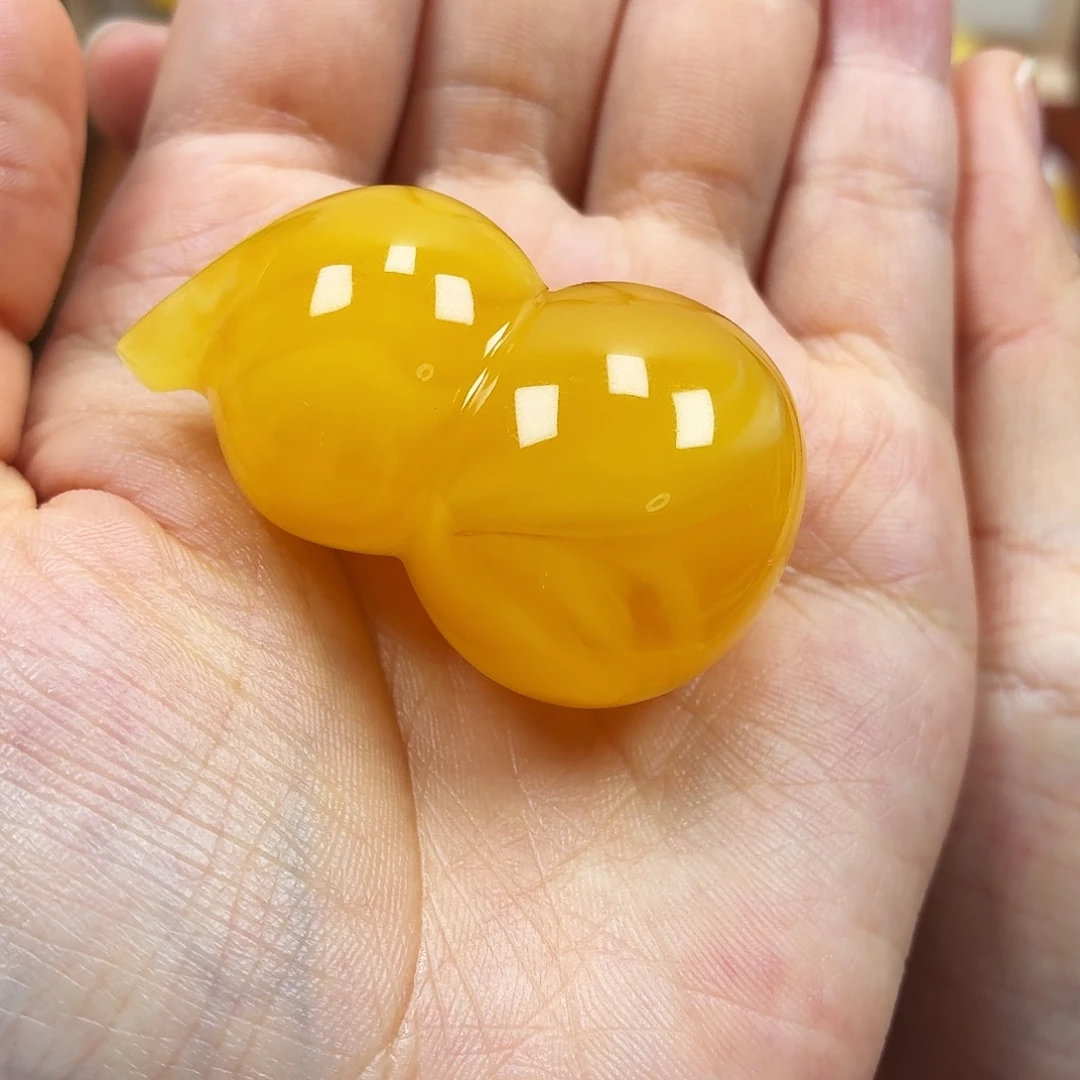 蜜蜡未镶嵌颈饰焦皮妖花葫芦