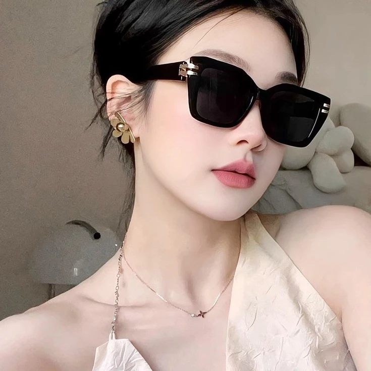 欧美风墨镜女潮新款方框圆脸显瘦防紫外线UV400近视太阳眼镜男款