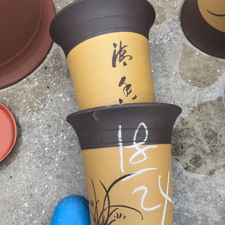 紫砂花盆紫砂的花