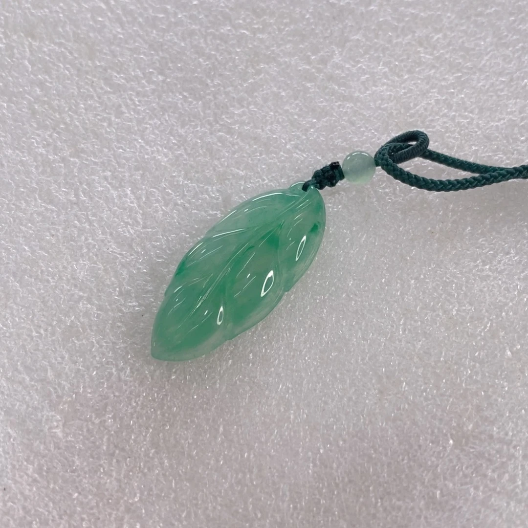 千***店石英质玉未镶嵌颈饰