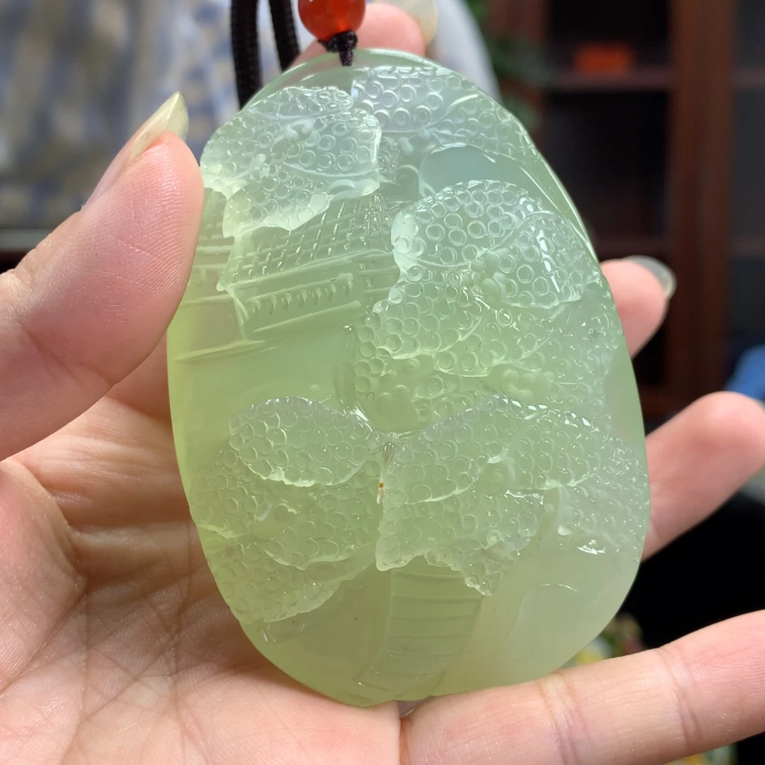 蛇纹石玉未镶嵌颈饰