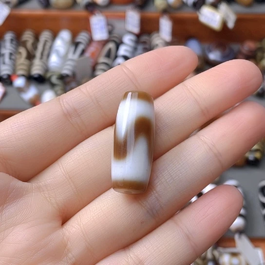 未镶嵌颈饰玛瑙/玉髓