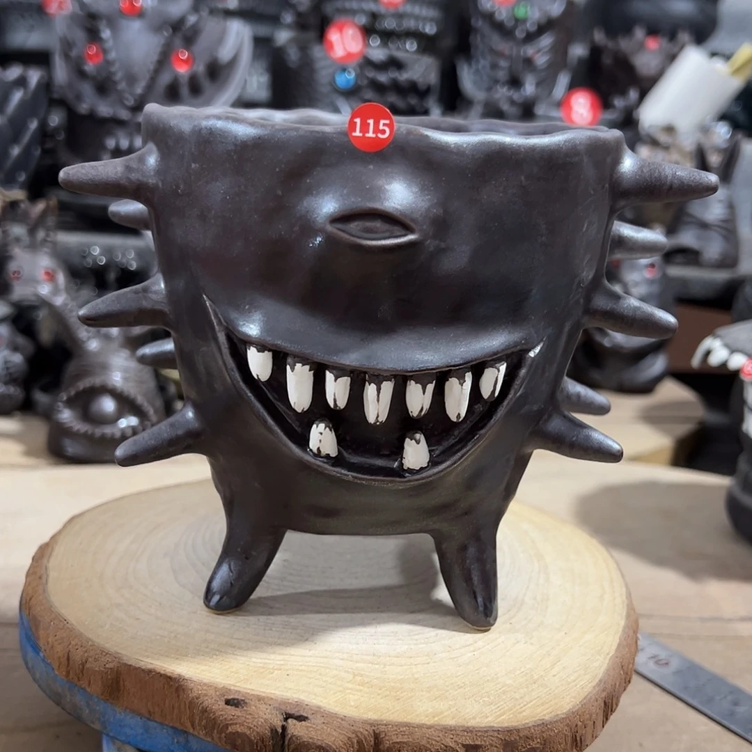 115号，手捏有手工制作痕迹，内口12外高13