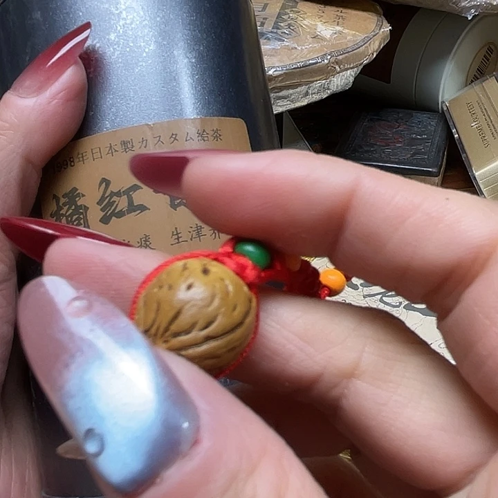 文玩核桃吊坠小桃核，转转链接……