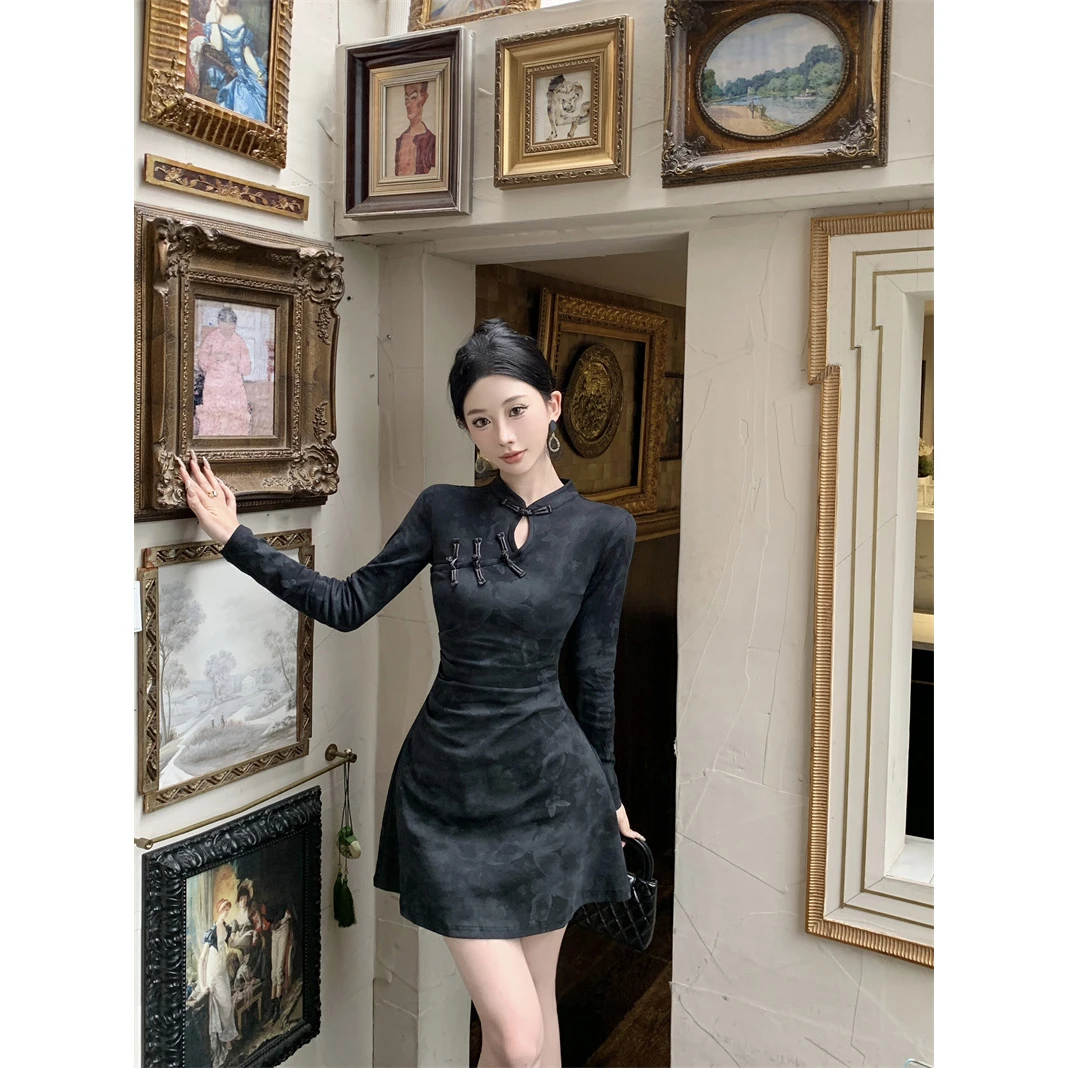 新中式国风改良旗袍盘扣立领连衣裙女装秋季新款修身收腰显瘦裙子