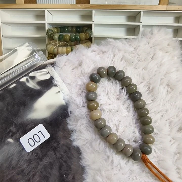 吊坠菩提根/象牙果