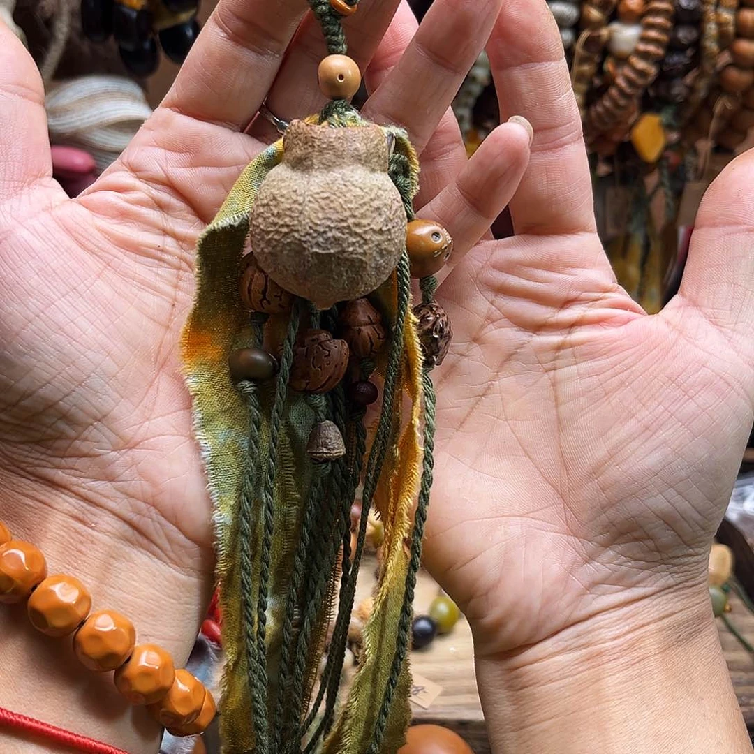 Z****草珠菩提吊坠菩提