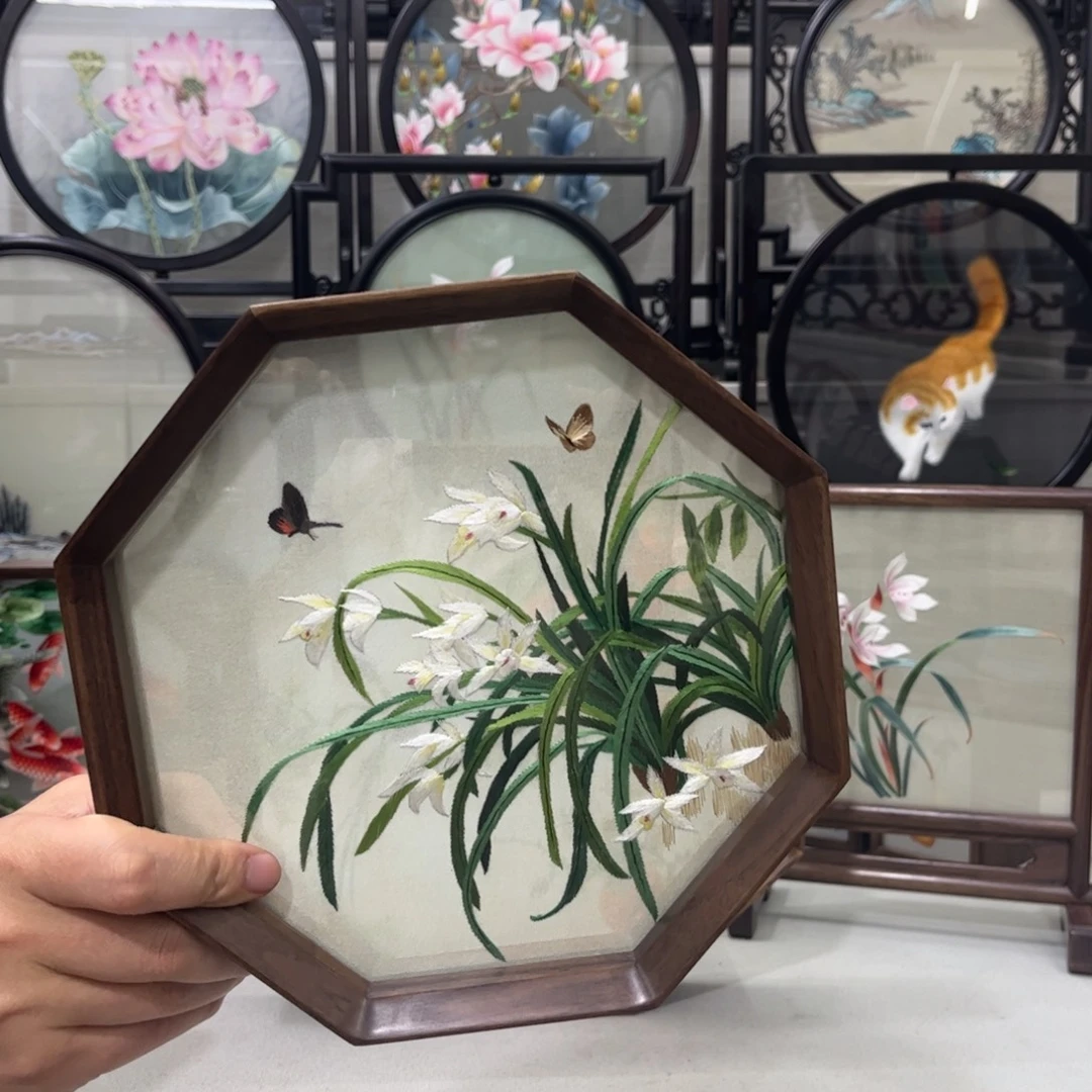 L****刺绣苏绣双面绣摆件工艺品