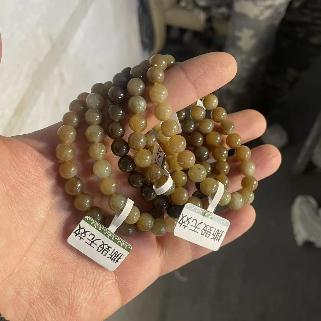 和田玉红糖卡8左右多样性拍一发一（瑕疵品介意勿拍不支持差评）