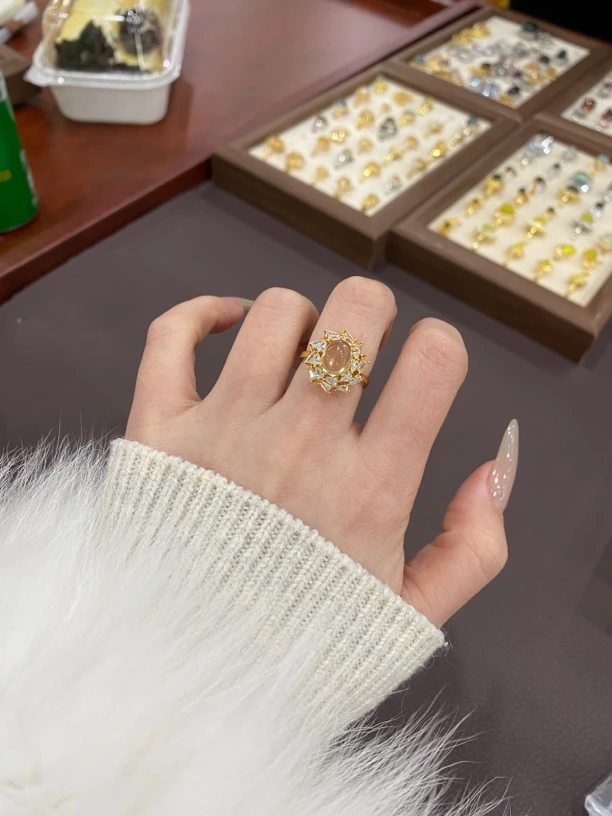 天然水晶蛋面，通体925纯银戒指