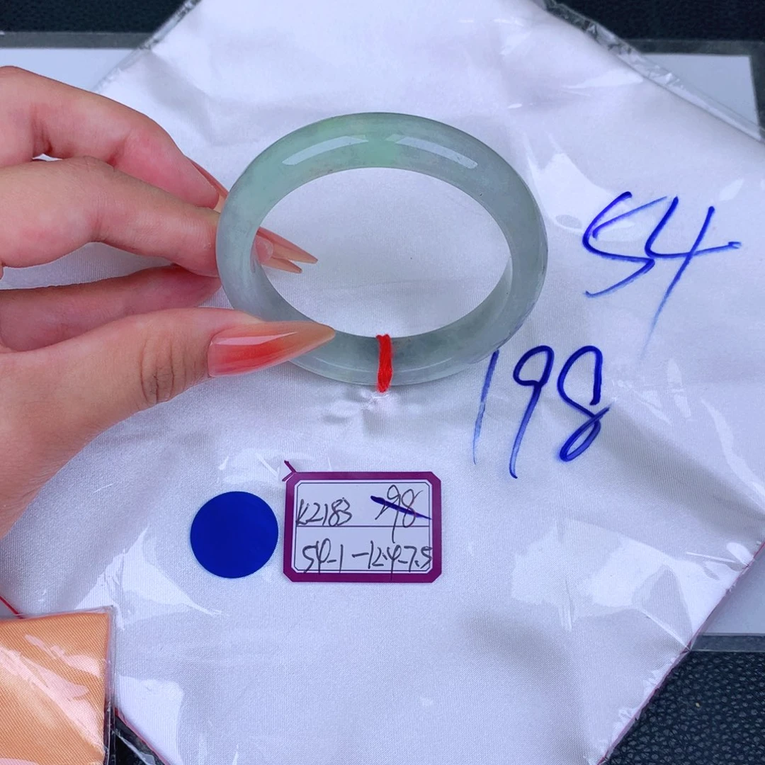 翡翠手镯未镶嵌54