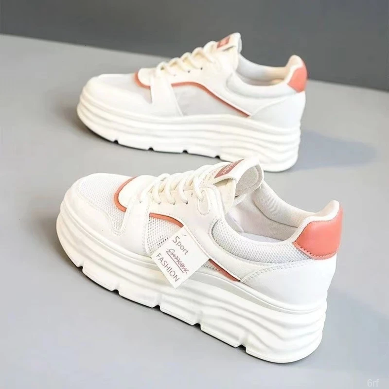 轻便网面透气网鞋镂空学生小白鞋夏旅游新款内增高夏季百搭厚底