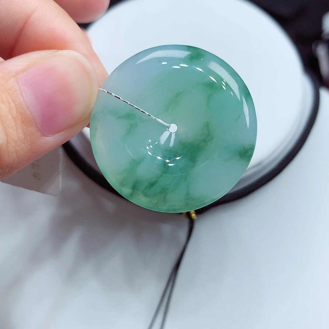 翡翠未镶嵌颈饰翡翠41，28.8/5.6