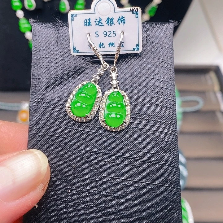 翡翠未镶嵌耳饰天然a货翡翠