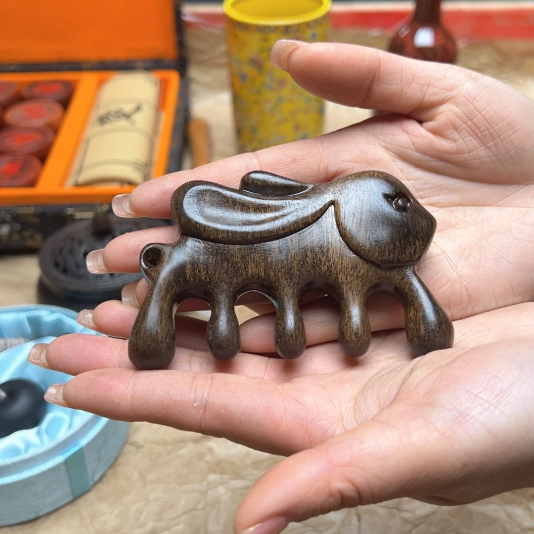 大叶紫檀（黑酸枝木类）