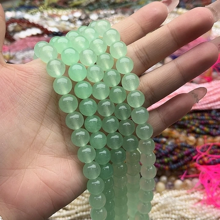 玛瑙/玉髓珠宝半成品未镶嵌一条10mm左右翠玉