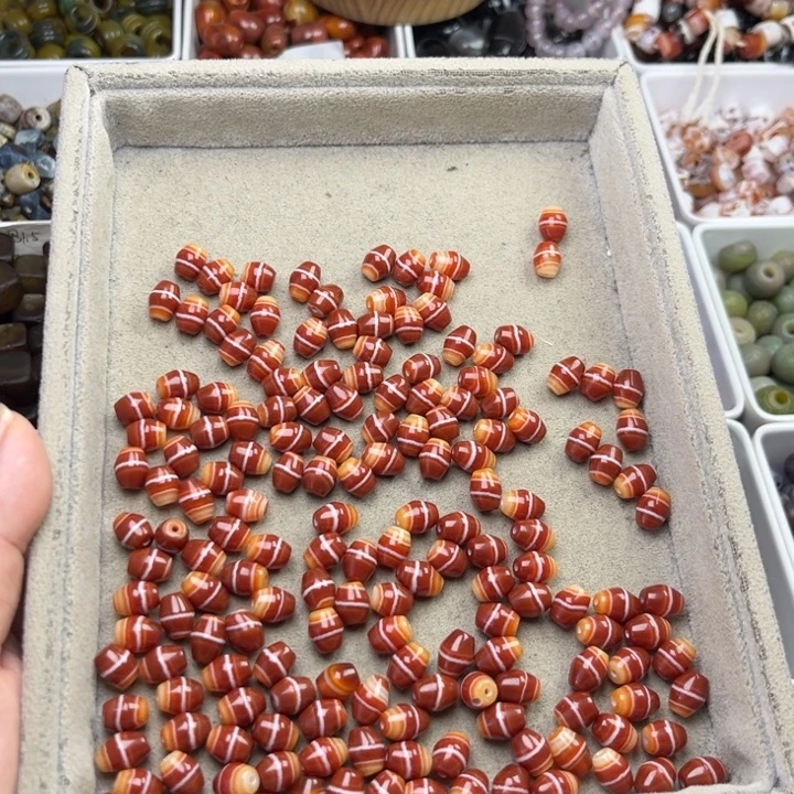 琉璃非金属随机一颗