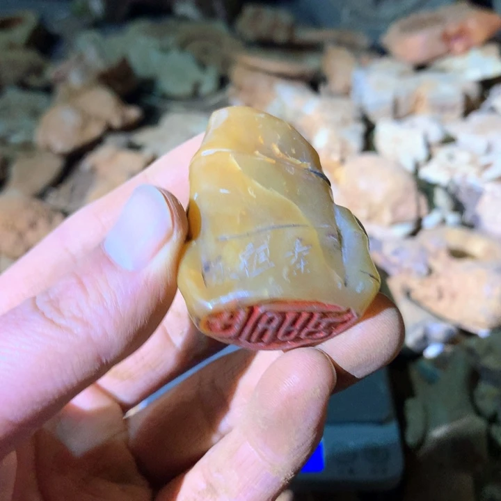 以直播间实物图片为准