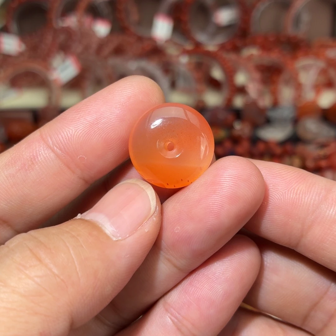 南红玛瑙未镶嵌颈饰平安扣18+