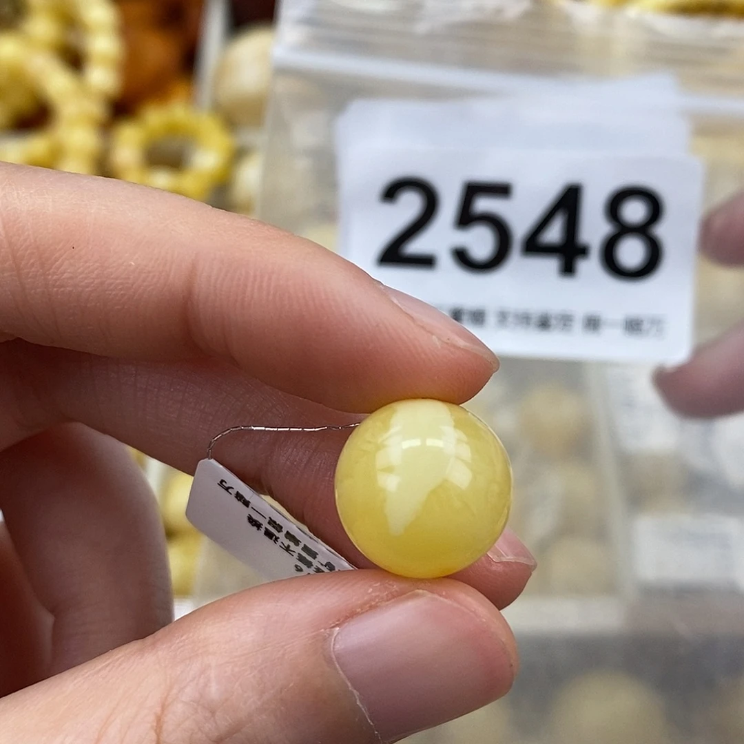蜜蜡未镶嵌珠宝奇石14