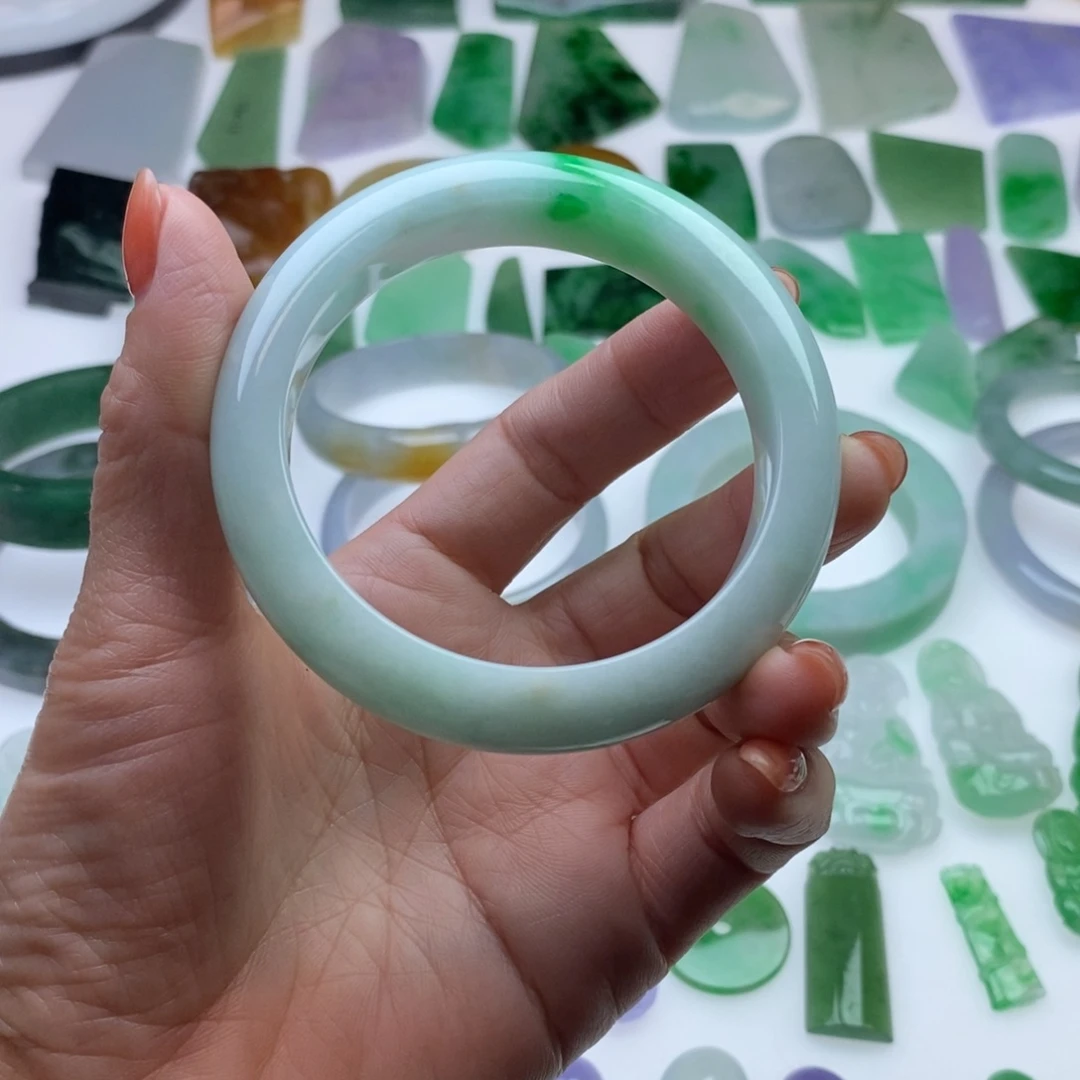 翡翠挂件未镶嵌天然翡翠
